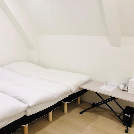 Oku Apartment โตเกียว ภายนอก รูปภาพ